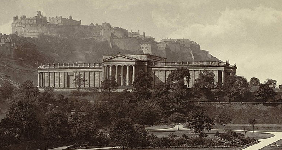 Etching showing the Scottish National Gallery with Edinburgh Castle on the hill, looming above