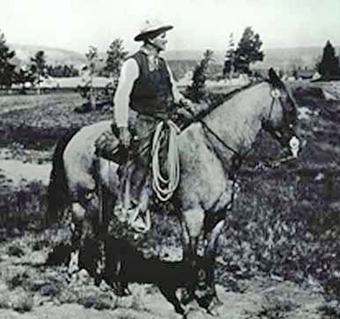 Photo of Walter Uffer on horseback, no date,  Smithsonian American Art Museum, Washington, D.C.